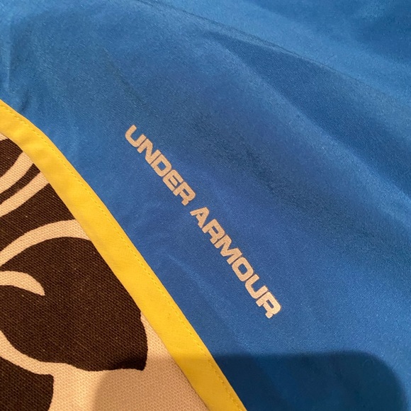 Under Armour Lined Shorts - Picture 3 of 6